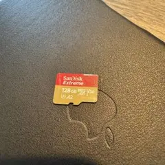SanDisk Extreme 128GB microSDカード