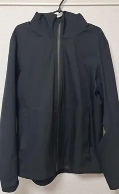 UNIQLOブロックテックパーカーLサイズ
