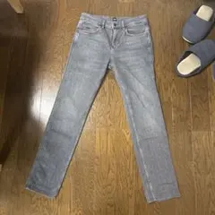 BOSS Cashmere Touch Denim グレー デニムパンツのサムネイル