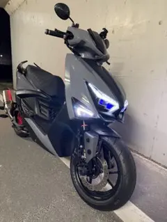 シグナスグリファス車体　カスタム多数　ホイール13インチのサムネイル