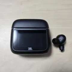 JBL TOUR PRO 3 ワイヤレスイヤホン　ケース　右のみ　バラ売りok