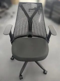 送込！ハーマンミラーHerman Millerセイルチェア深緑