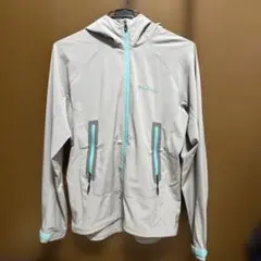 フード マウンテンパーカー