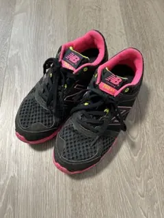 ニューバランス ランニングシューズ 750v1 23.5cm