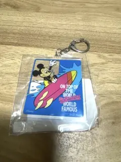 【新品、未使用】ディズニー　ミッキー　キーホルダー