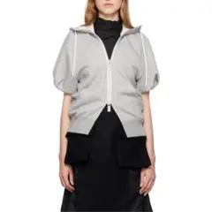 Sacai ✰サカイ✰ タグ付　新品　未使用　パフスリーブ　スポンジスウェットのサムネイル