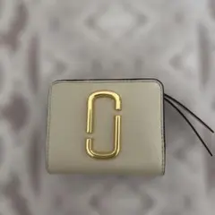 MARC JACOBS 二つ折り財布 ベージュのサムネイル