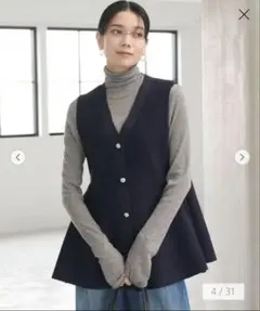 新品未使用　ペプラム ジレ ニット プルオーバー -ウォッシャブル-のサムネイル