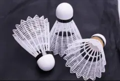 YONEX バドミントン シャトル 中古52球 - メルカリ