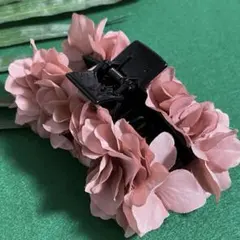 Item thumbnail for item 1f262ed0-37f4-4c89-b5a5-ea34d606df46