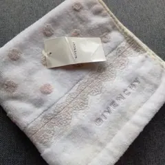 訳あり新品　GIVENCHY ウォッシュタオル 　ベージュ　水玉 35×35のサムネイル
