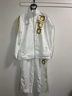 adidas ホワイト ゴールドロゴ ジャケット・パンツセット
