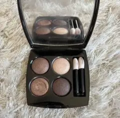 即購入⭕️CHANEL LES 4OMBRES 226 TISSÉRIVOLIのサムネイル