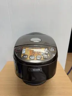 2026年最新】象印 炊飯器 np-vi10の人気アイテム - メルカリ