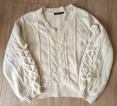 美品　セーター　アイボリー