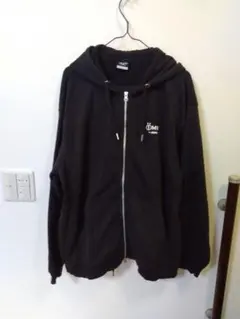 GUセットアップ　黒のフード付き Lサイズ