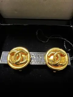 CHANEL ゴールド COCOマークロゴ イヤリング