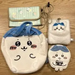 ちいかわ　ハチワレ　バッグ　ポーチなど