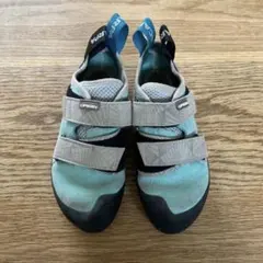 Item thumbnail for item 90670871-713f-4d84-b270-e9dfd40f109e