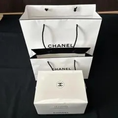 【新品】CHANEL ル コットン ドゥー 100枚入　正規店のショッパー２枚のサムネイル