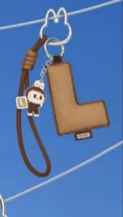 らぶぶLABUBU PIN FOR LOVE イニシャルペンダント　L