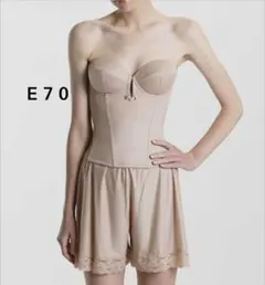 2025年最新】ブライダルブルーム e70の人気アイテム - メルカリ