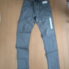 【未使用】UNIQLO ウルトラストレッチスキニーフィットジーンズ 32 グレー