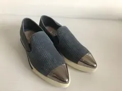 miu miu スリッポンのサムネイル