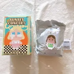 crybaby sunset concert ぬいぐるみ ⇒ DIM GREEN