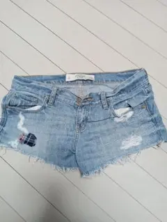 処分セール‼️Abercrombie & Fitch ショートパンツ