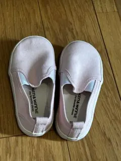 ヒラキ　ピンク スリッポン 15サイズ