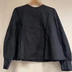 プラステ シャツ