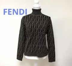 FENDI　メリノウール　タートルネックニット