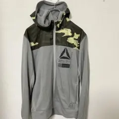 未使用 Reebok ジップアップパーカー XO 迷彩 トレーニング