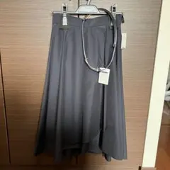 新品未使用タグ付き　アンタイトル　スカート　ベルト付き　ネイビー