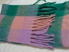 チェック柄マフラー