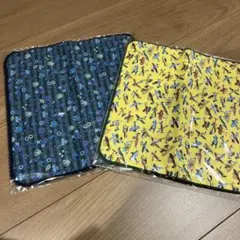 ファミリア❤️リバティ花柄と飛行機柄のハンカチ2枚セット