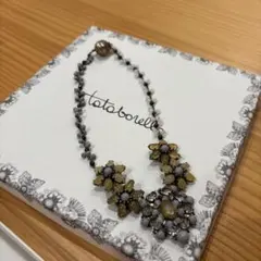 tataborello フラワーモチーフ ネックレス