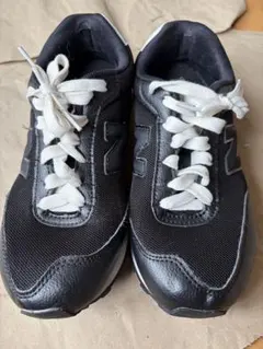 ニューバランス　new balance スニーカー　22.5センチ