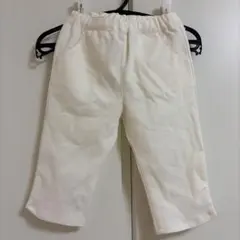新品未使用タグ付き　コムサイズム　ホワイトパンツ　白　100 クロップド丈のサムネイル
