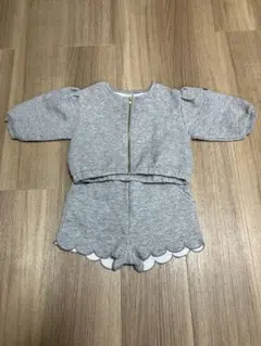 petit main グレー スカラップセットアップ 80