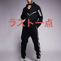 新品 メンズM/S ブラック 新作テックフリース セットアップ 赤タグ NIKE