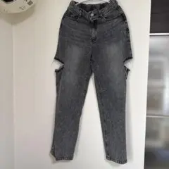 Item thumbnail for item e767e941-54d1-49e9-8e8d-0f62af6f4b4c