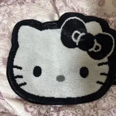 ハローキティ 顔型タオル 約24cm x 28cm