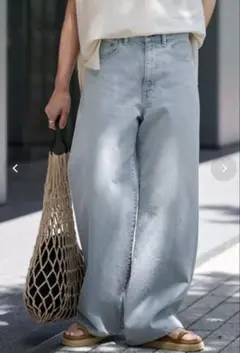 24AW フレームワーク　ルーズストレートデニムパンツ サックスブルー　38のサムネイル