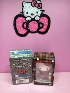 ②ハローキティ シークレットバースデードール ミニマスコット