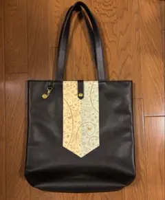 Item thumbnail for item 8b504b12-8232-494c-b599-bb22cb8dda44