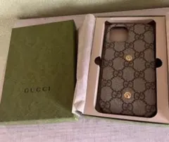 GUCCI iPhone13ケース GGスプリーム カードケース付のサムネイル