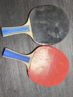 卓球ラケット 赤/黒 ラバー