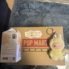 POP MART PIN FOR LOVE イニシャル　F ラブブキーホルダー